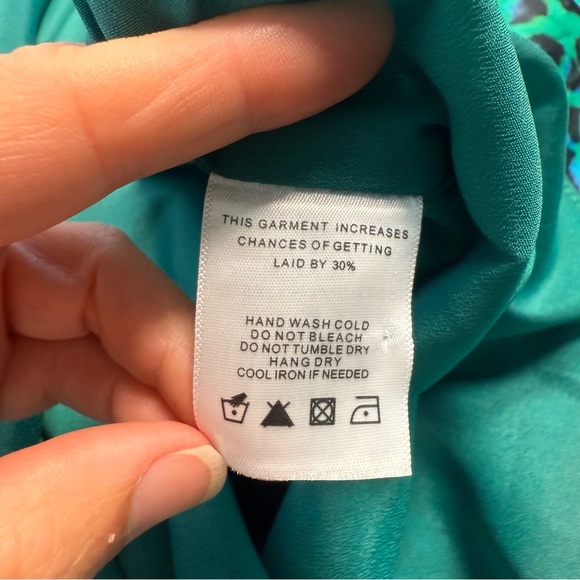 LPA V-Neck Asymmetrical Ruffle Jade Leopard Print Mini Dress Size XL Revolve - Picture 8 of 8